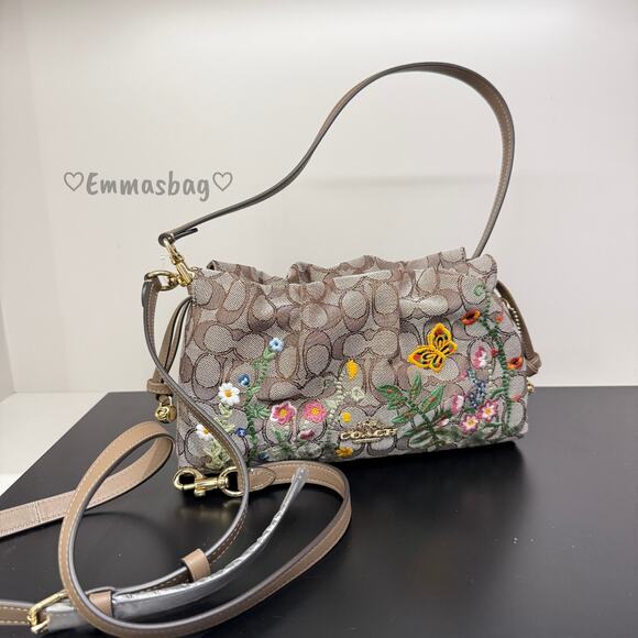 Coach Handbags - Coach Faye Shoulder Bag In Signature Jacquard With Floral Embroidery CDZ02